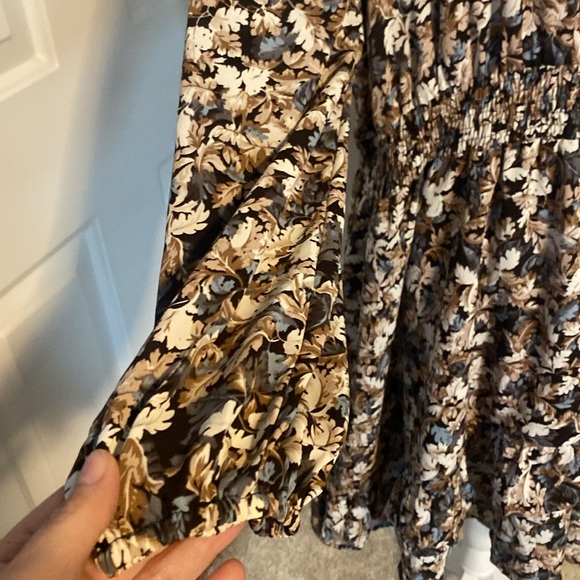 Great fall dress! - Picture 4 of 6